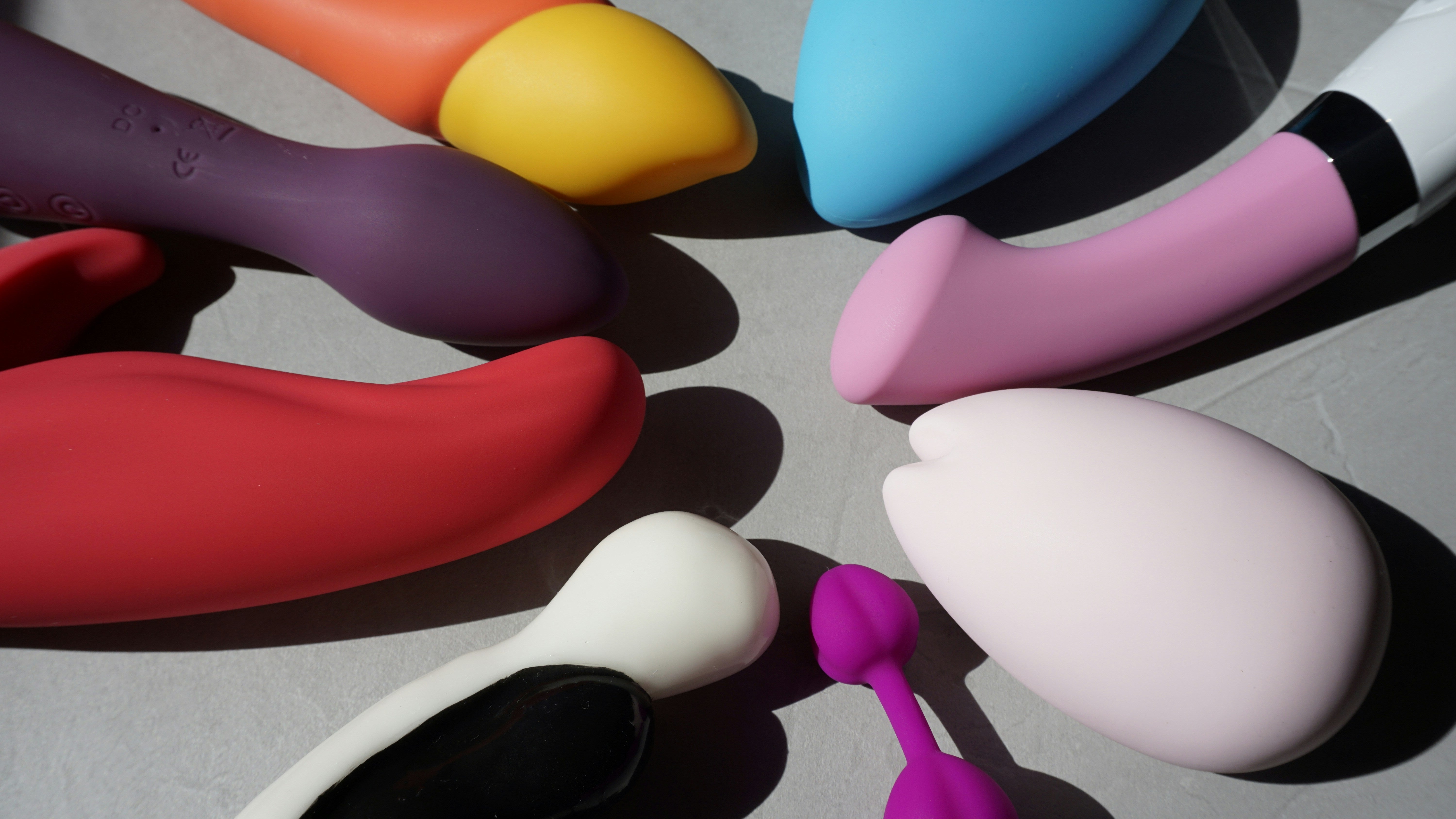 Dildos & Insertables